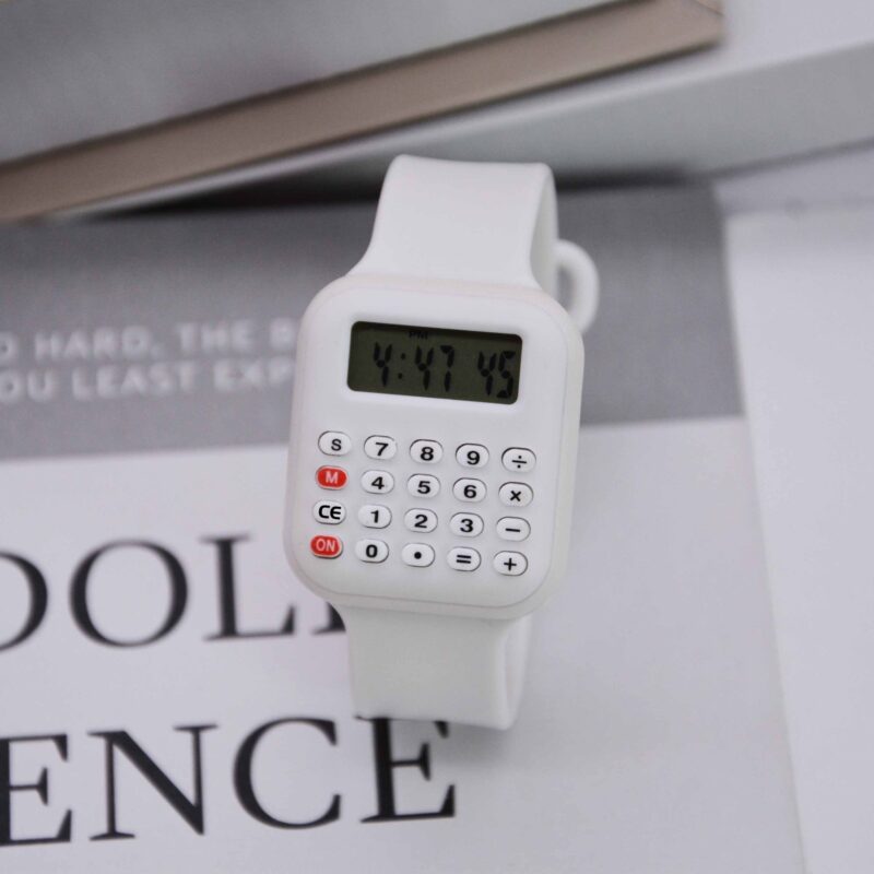 children's calculator watch - Image 5
