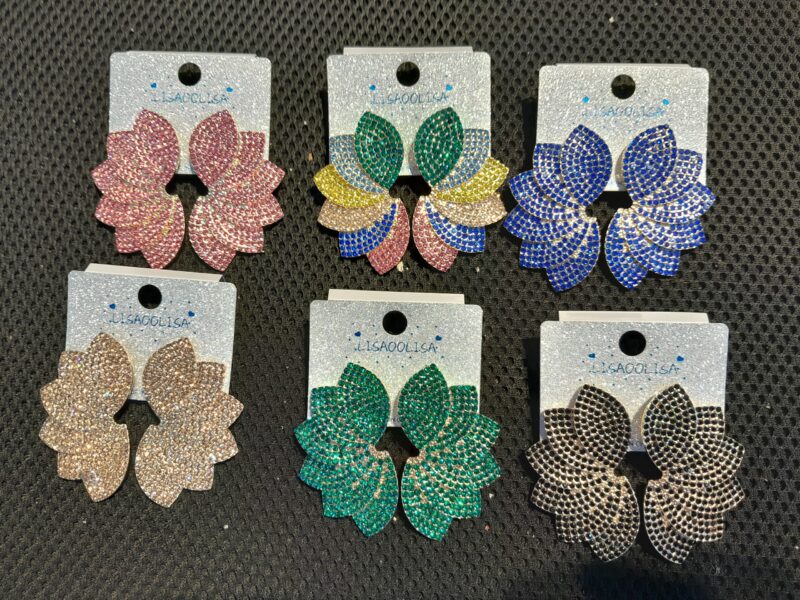EARRING